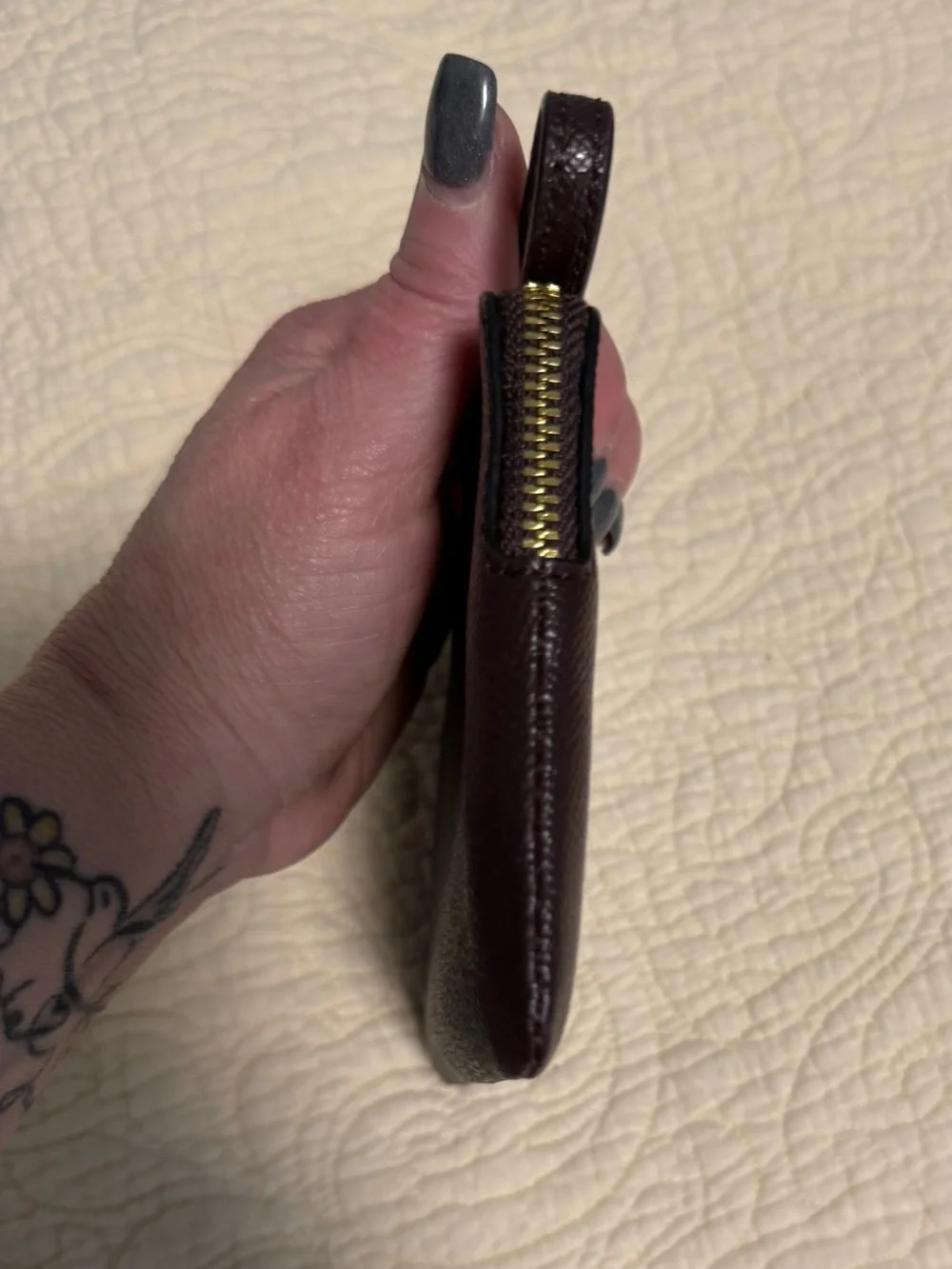 Coach Oxblood cross grain leather Wristlet in Burgendy! Like New